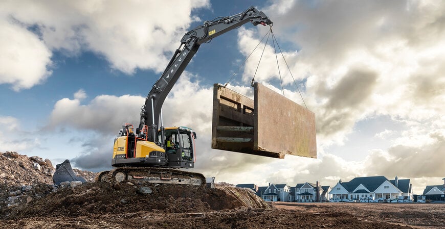 Short-swing excavator expands Volvo CE 25-ton class