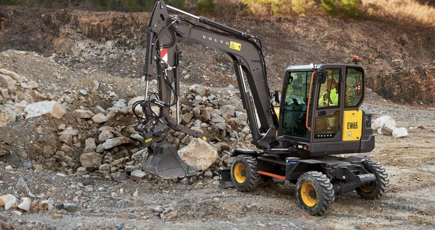 Compact excavators for high-productivity job sites