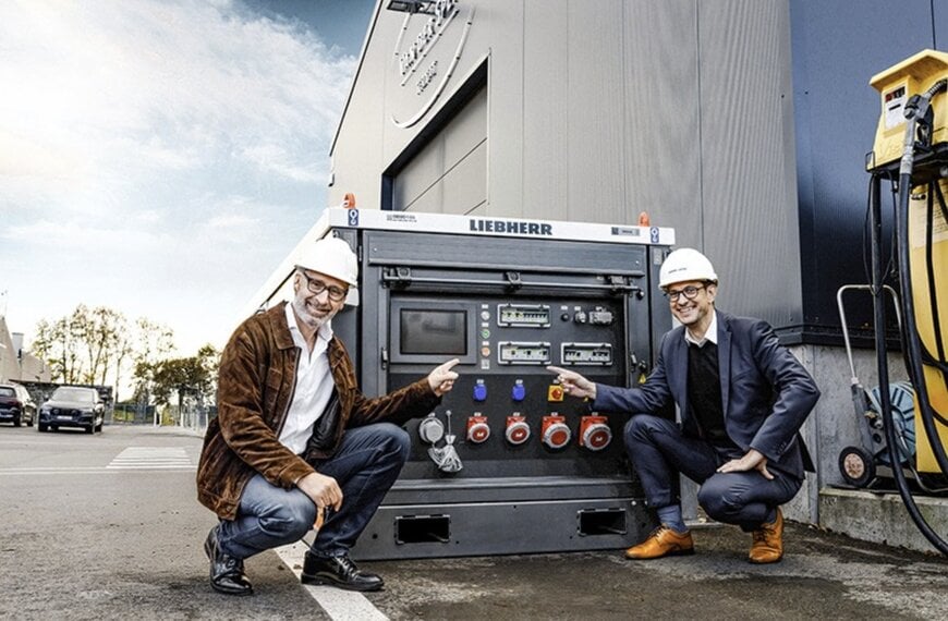 Van der Spek deploys Liebherr mobile energy storage for cranes