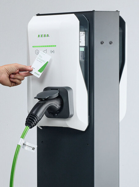 KEBA d&eacute;cline la KeContact P40&nbsp;avec prise T2S