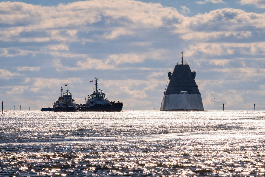 Modernization of Zumwalt-Class Destroyer Under U.S. Navy–HII Technical Cooperation