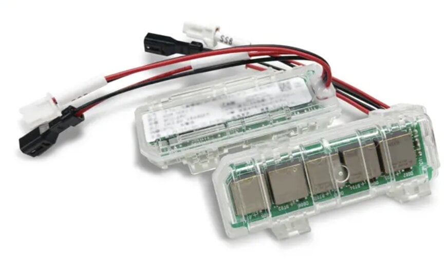 産業用ロボットのバックアップ電源に全固体電池を試験導入