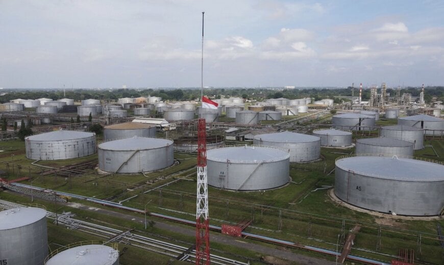 Sistem Proteksi Petir di Kilang Minyak