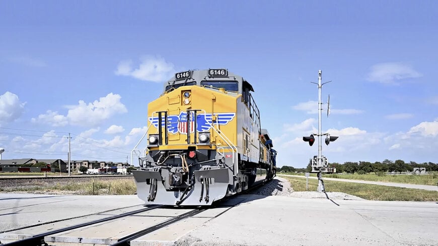Union Pacific Modernizes Locomotive Fleet with Advanced Controls