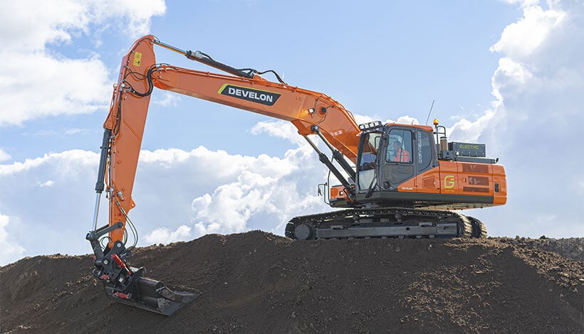 Electric excavators for zero-emission construction operations