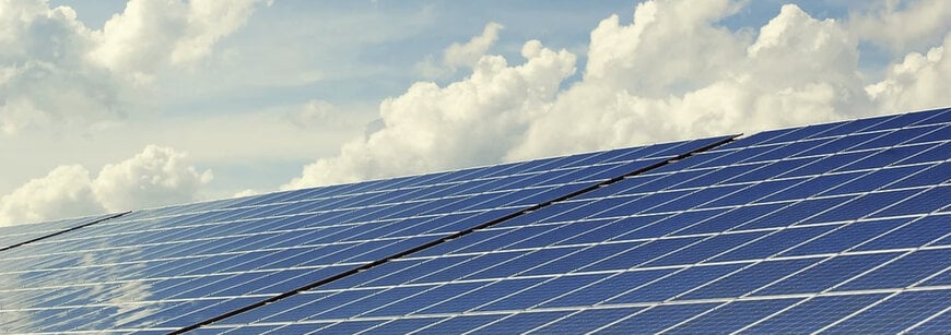 Hybrid Renewable Capacity for Grid Reliability