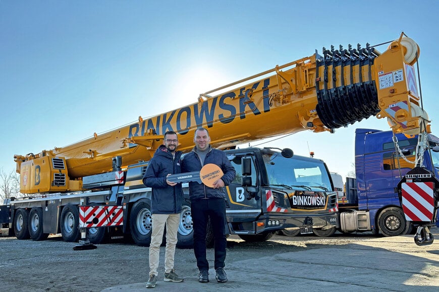 Binkowski marks 25 years with first Liebherr LTM 1300-6.4 in Poland
