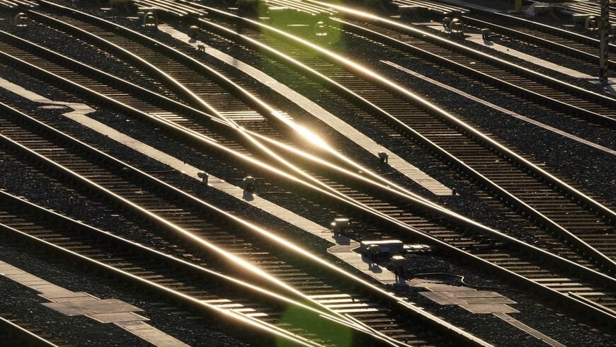 ABC of freight transport &ndash; S for switch