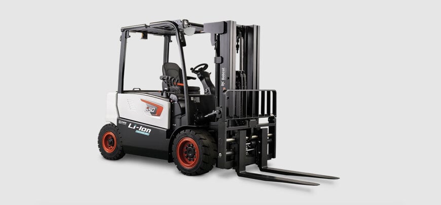 Bobcat Launches Lithium-Ion Batteries for Electric Forklifts