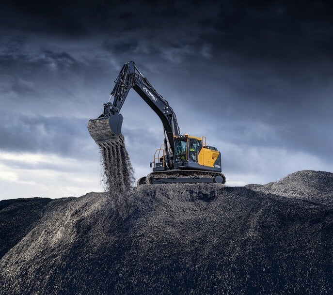 Koparka HX300L zapewnia większą moc i wydajność