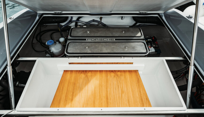 Porsche Engineering Develops 800-Volt Electric Powertrain for eBoat