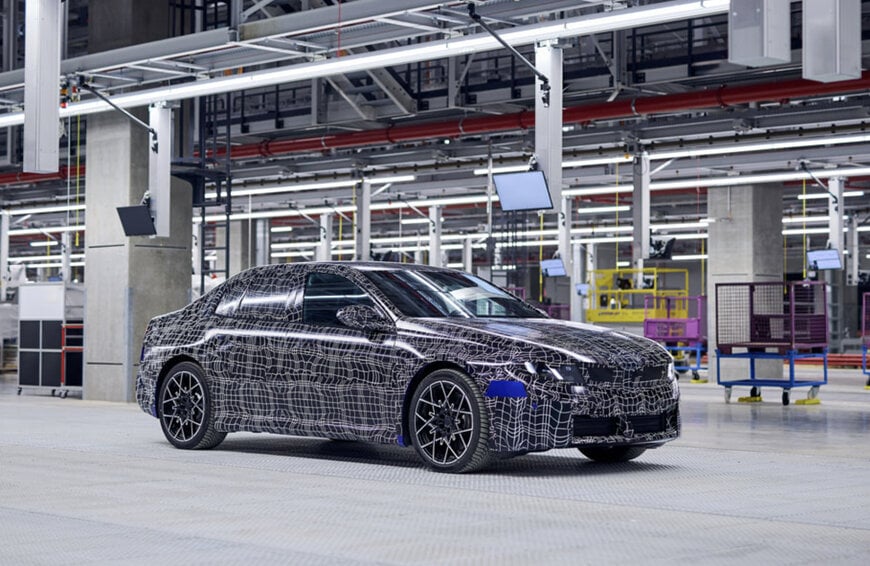 Fabbrica digitale prepara la produzione in serie di veicoli elettrici