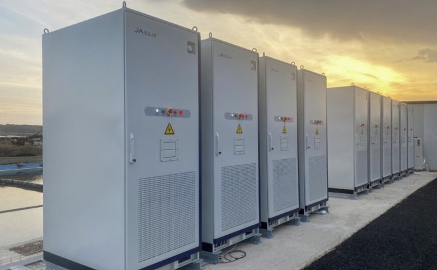 JA Solar Showcases TOPCon Modules and C&I Storage