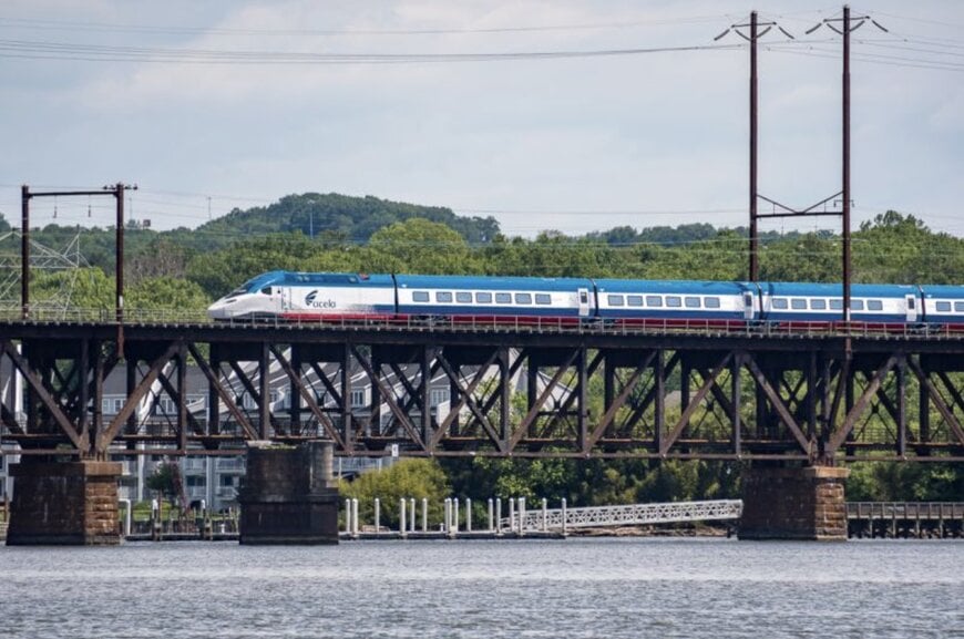 Amtrak Adopts Single-Level Strategy for Long-Distance Fleet
