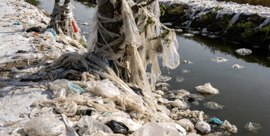 Industrial Pyrolysis Systems for Continuous Conversion of Waste Plastics