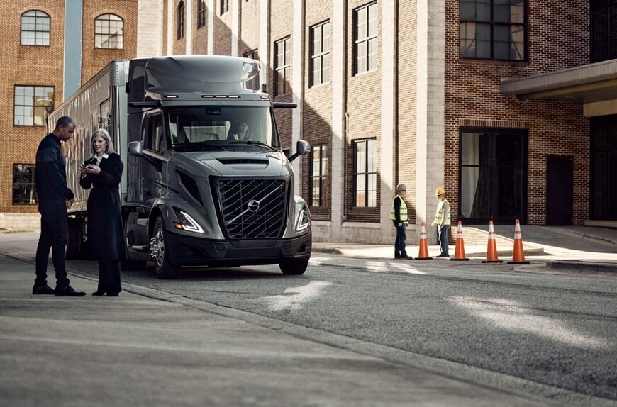 Volvo Trucks Highlights Enhanced Connectivity at TMC 2026