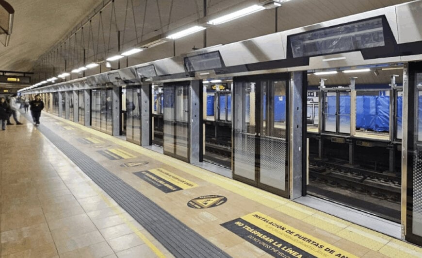 Platform screen doors installed on Madrid Metro Line 6