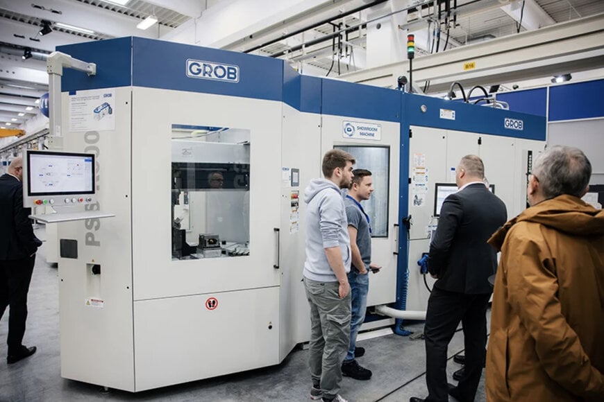 GROB introduces flexible robot cell for automated machining