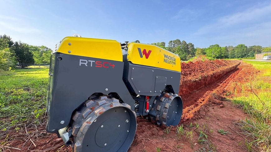 Emission-Free Construction and Precision Control in Compact Machinery