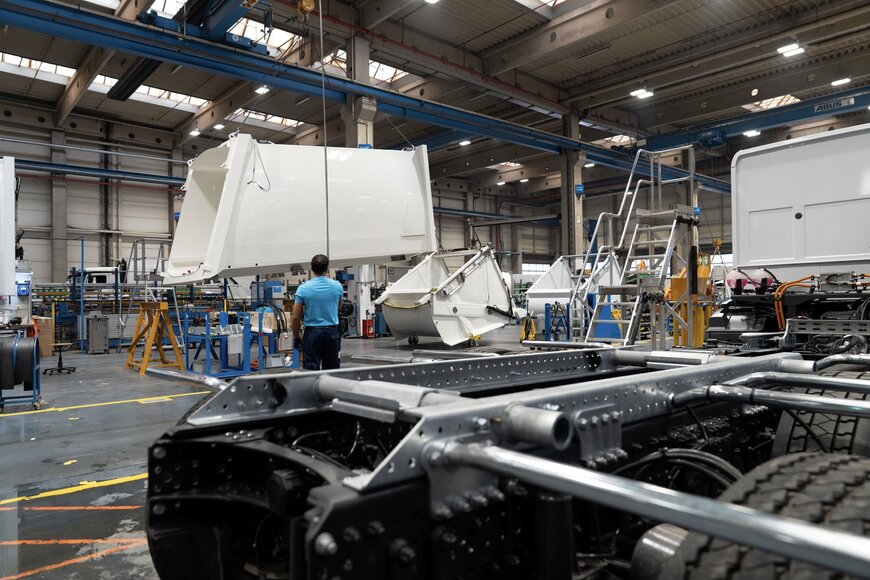 Circular Economy Concept Demonstrated in Electric Refuse Truck