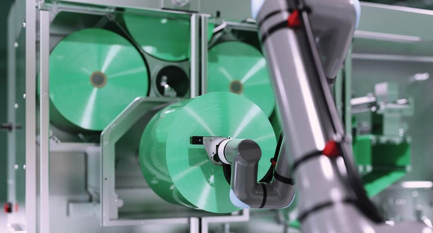 Autonomous System Architecture for Integrated Packaging Automation