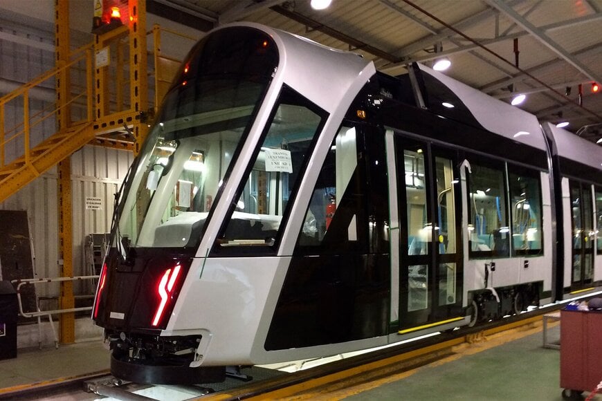 Static Charging Collector Enables High-Current Tram Electrification