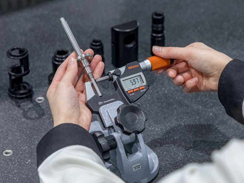 Le microm&egrave;tre Digimatic QuantuMike de Mitutoyo remporte le prestigieux iF Design Award 2026