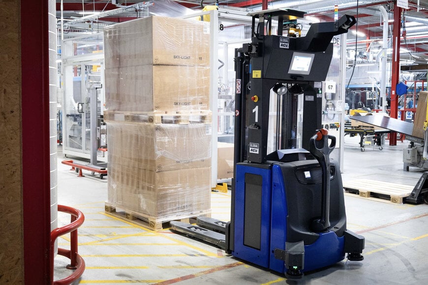 Global AGV automatiserer intern logistik hos SKY-LIGHT
