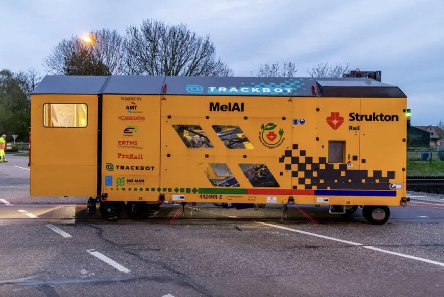 ERTMS Trackbot deployment for railway signaling installation