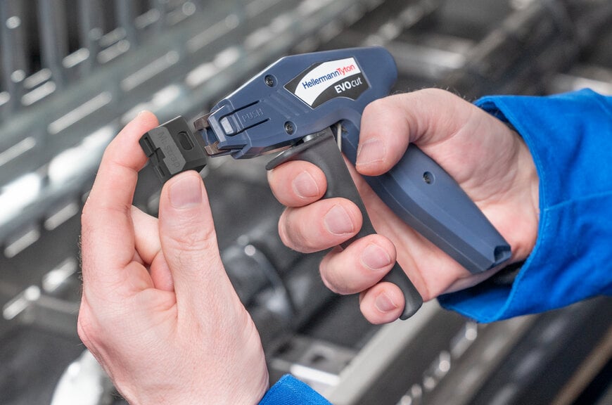 EVO cut 2.0&nbsp;: L&rsquo;outil ultime pour couper les colliers de serrage en plastiques avec d&eacute;sormais encore plus d&rsquo;options !