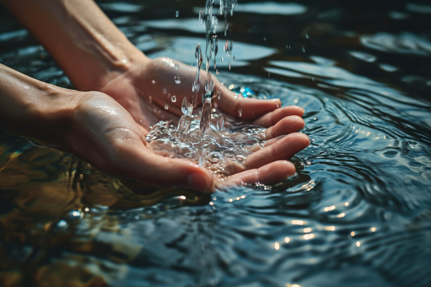 Ultrasonic Water Monitoring for Algae Control