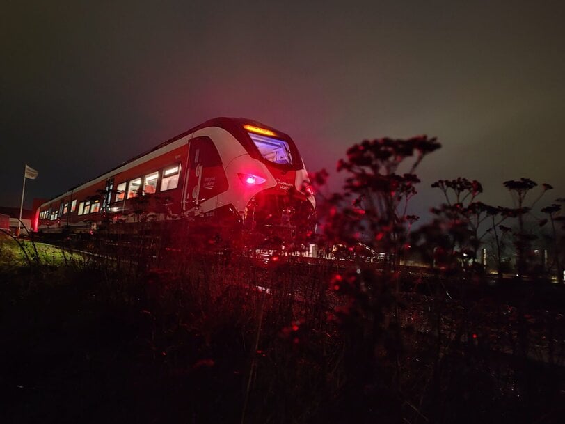 Charging Battery Trains on Denmark&rsquo;s Non-Electrified Rail Lines