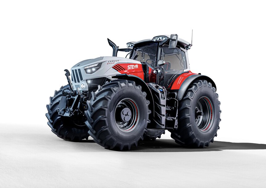 High-power tractor wins product design award