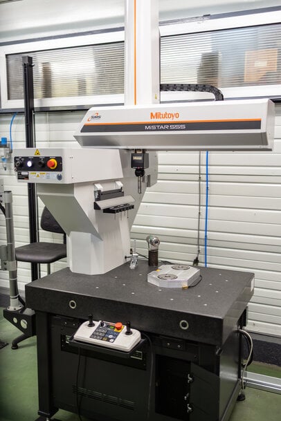 M&eacute;ca-Pr&eacute;cis optimises control processes using robotic measurement cells