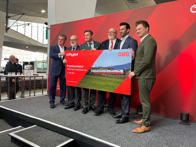 &Ouml;BB & Stadler Deploy Cityjet Double-Deck Regional Trains