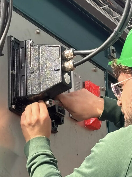 Reversible Fuel Cell System Expands Industrial Energy Storage