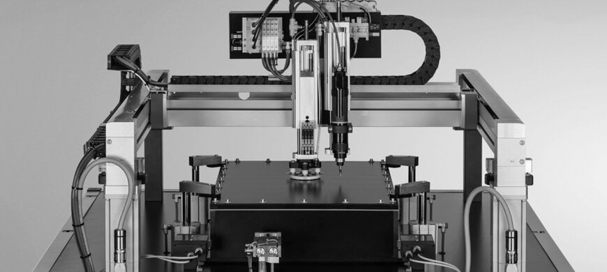 Automatisierungsarchitekturen f&uuml;r die Demontage und das Lifecycle-Recycling von E-Fahrzeug-Batterien
