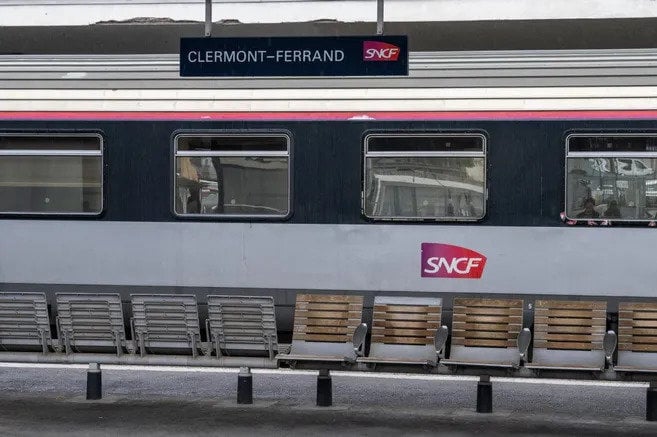 LIGNE DE TRAIN CLERMONT-FERRAND-PARIS : ARRIVEE CONFIRMEE DES NOUVELLES RAMES OXYGENE EN 2027 ET NOUVEAUX INVESTISSEMENTS POUR REGENERER LE RESEAU