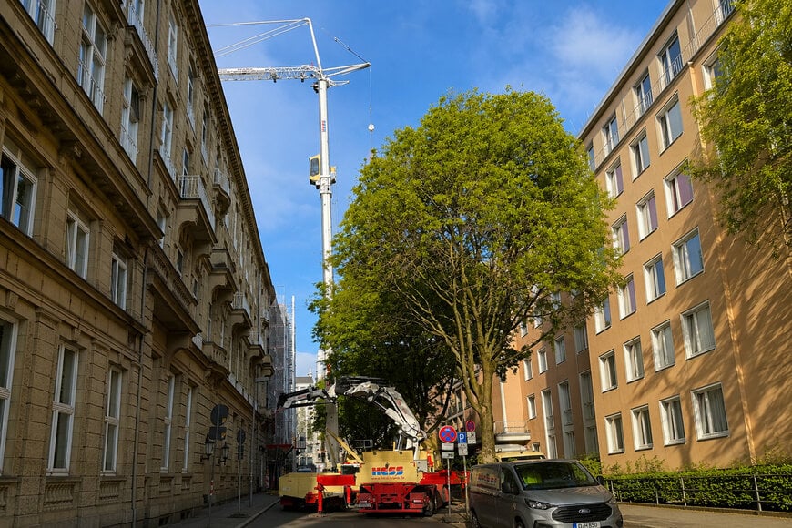 Mobile Construction Crane Architecture Optimizes High-Altitude Inner-City Lifting