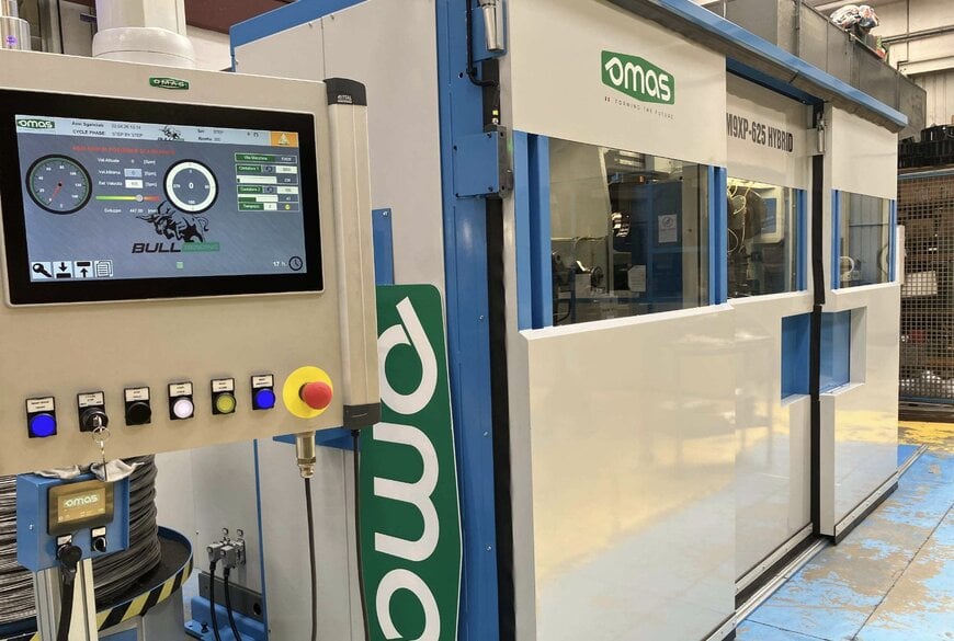 Nine-Axis Bending Machinery For Metal Processing And Industrial Automation