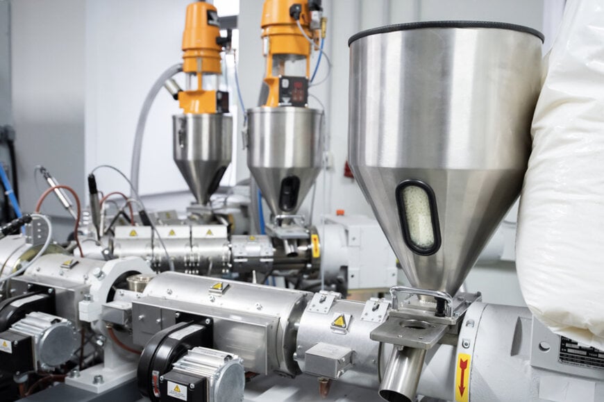 Mitsubishi Chemical Upgrades Extrusion Lines with Danfoss iC7-Automation for Precise Low-Speed Motor Control