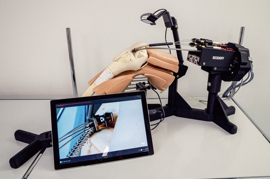 Highly precise bone surgery with miniature robots