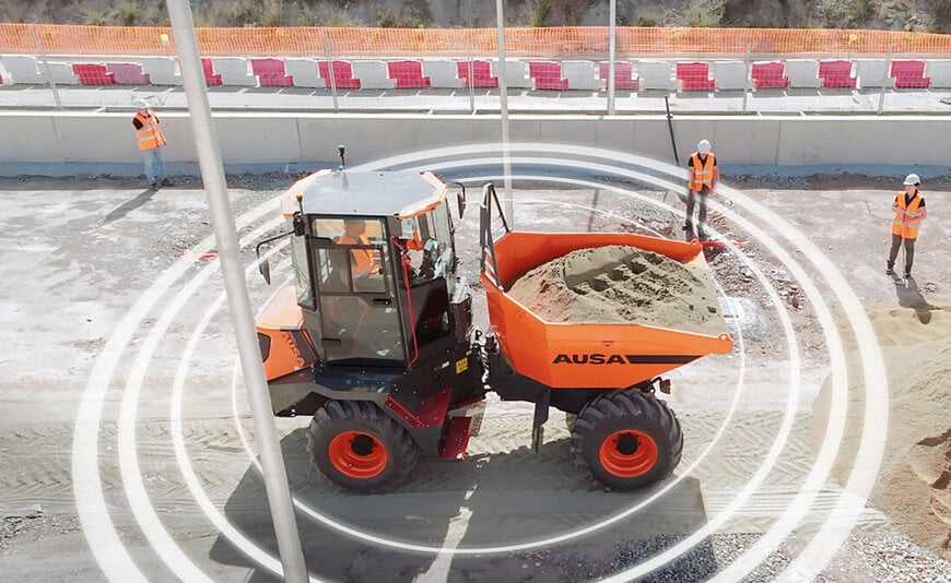 9-tonne reversible dumper with AI-assisted safety technology