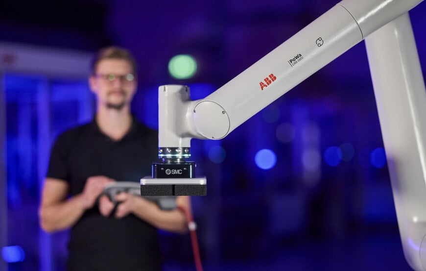 ABB Robotics lan&ccedil;a campanha para novos cobots PoWa