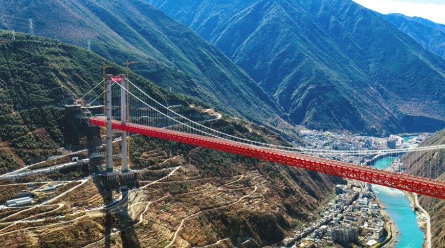 Heavy Lifting Operations For Mountain Infrastructure