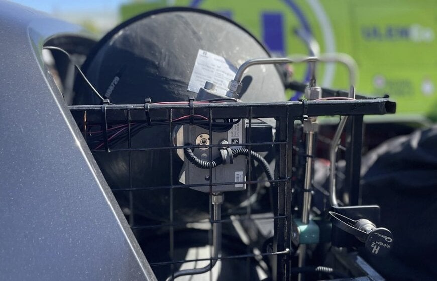 Integration of Onboard Hydrogen Storage for Heavy Transport Systems