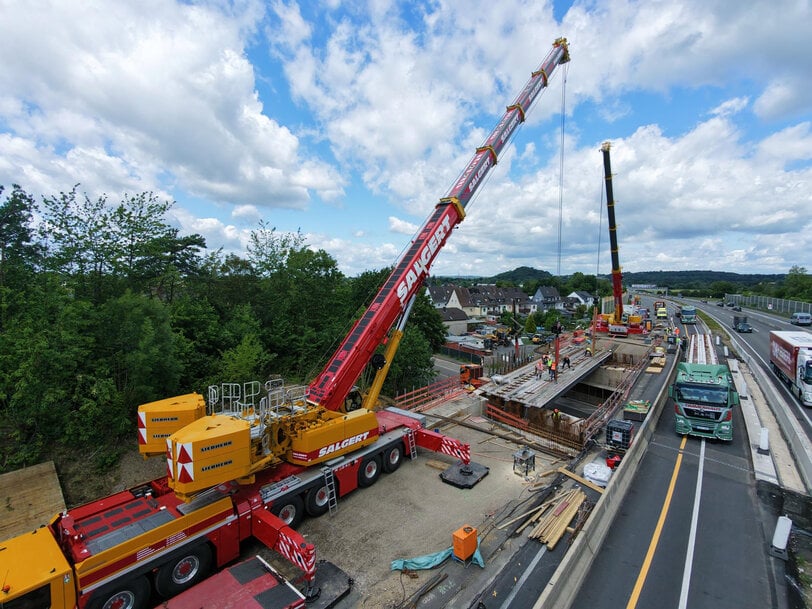 Fleet Expansion: Salgert Integrates LTM 1400-6.1 Mobile Crane
