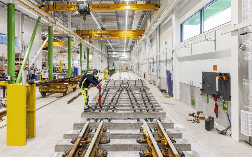 Automatiserad tillverkning av förmonterade spårväxlar