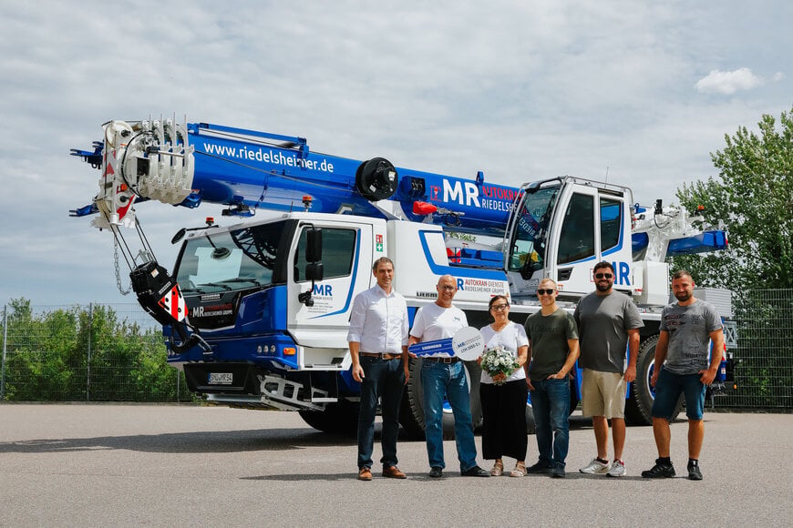 Mobile Crane Expands Lifting Flexibility