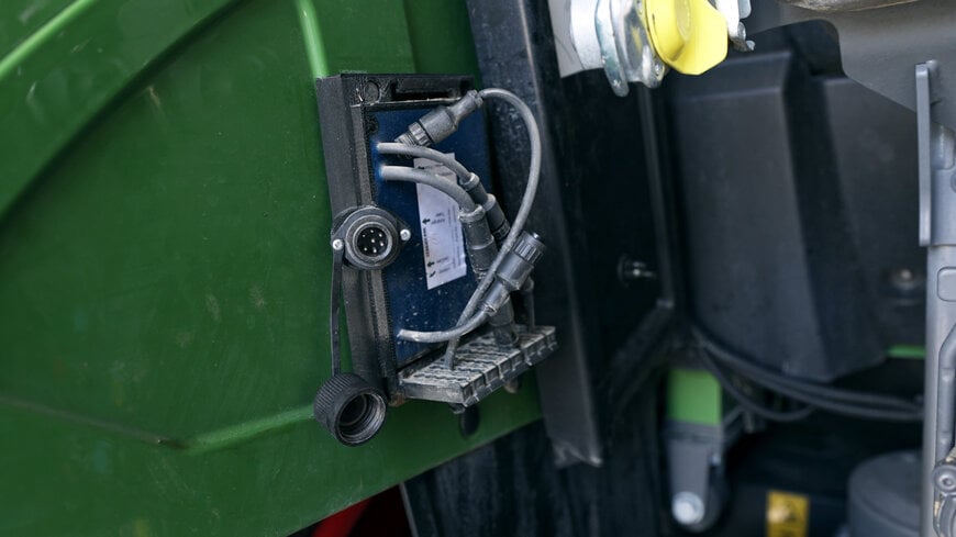 binder Connectors Ensure Reliability in TerraCare's Tyre Pressure System